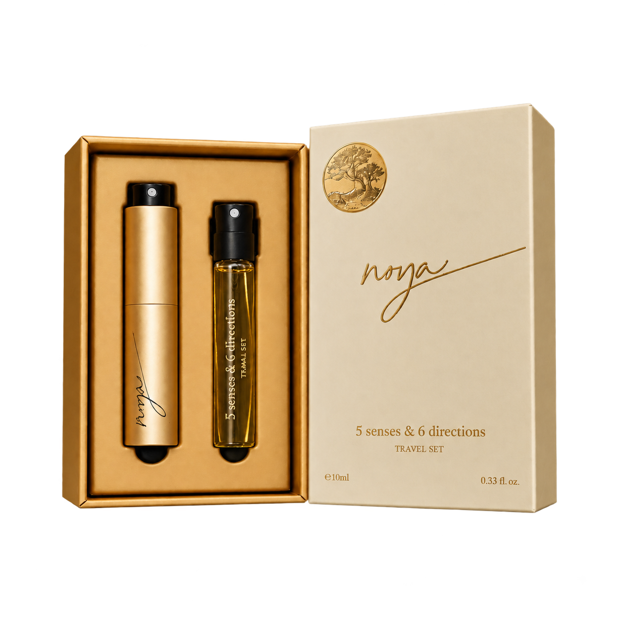Noya 5 Senses & 6 Directions Travel Set met gouden reisverstuiver, 10 ml parfumflacon en crèmekleurige doos met gouden embleem