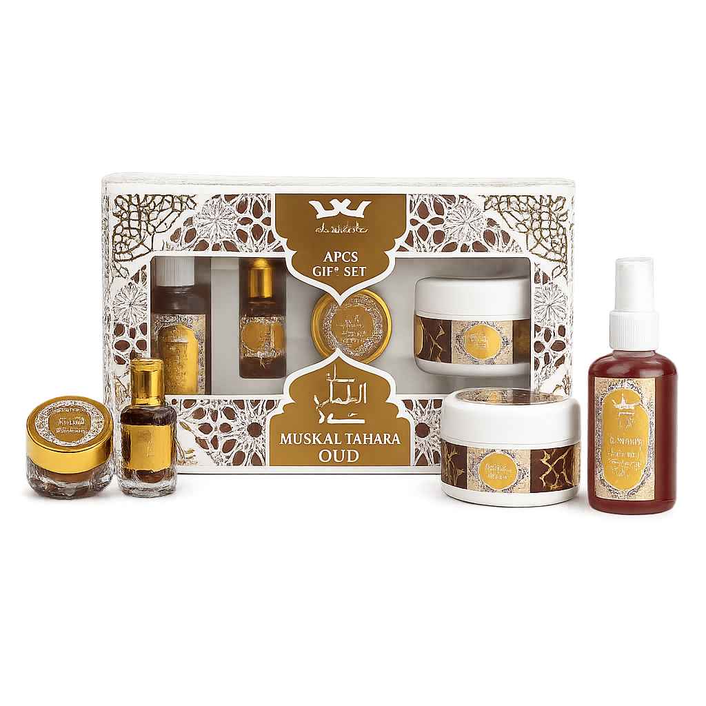 Musk Oud cadeauset met parfum olie, body crème, talkpoeder en bodyspray op luxe gouden achtergrond